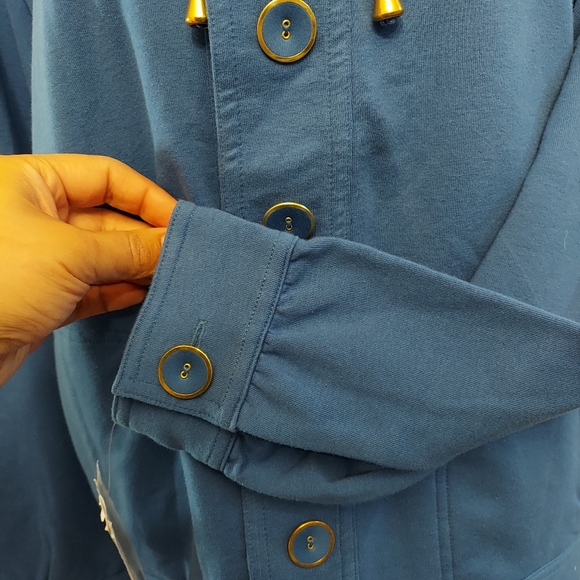 Charter Club Coastal Blue Greenich Hoodie with Blue and Gold Buttons Size PLarge - Picture 3 of 8